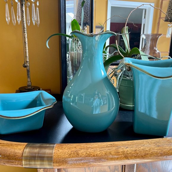 SALE!  Gorgeous Retired SLAH Ceramic Tuscan Vase